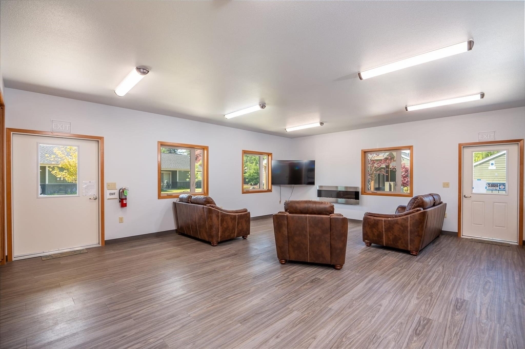 88059 Fifth St - Photo 4
