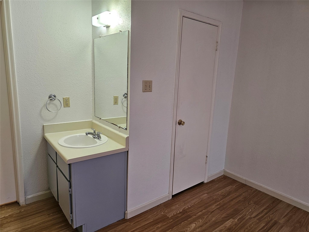 2750 Holly Hall Street - Photo 5