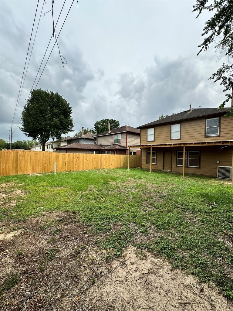6910 Bayou Crest Drive - Photo 17