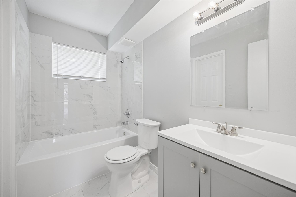1716 Crownover Road - Photo 9