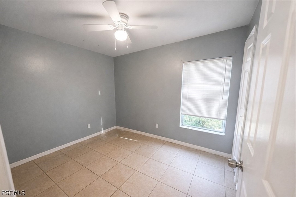 609/611 Hawthorne Avenue S - Photo 17