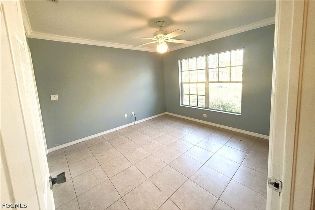 609/611 Hawthorne Avenue S - Photo 8