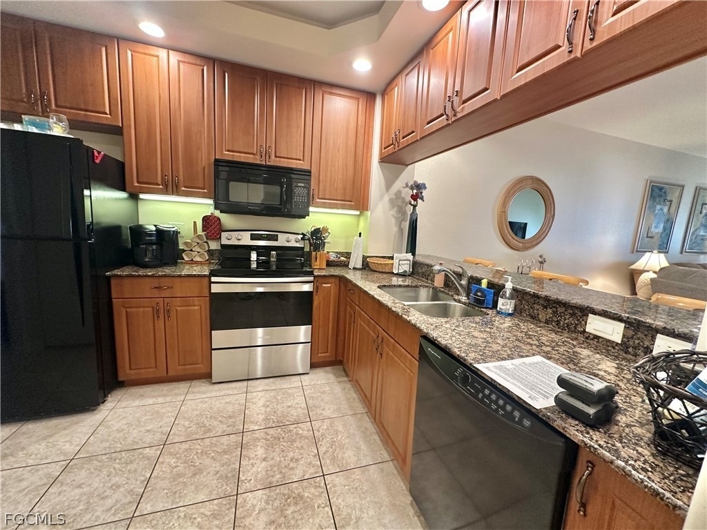 1133 Van Loon Commons Circle - Photo 5