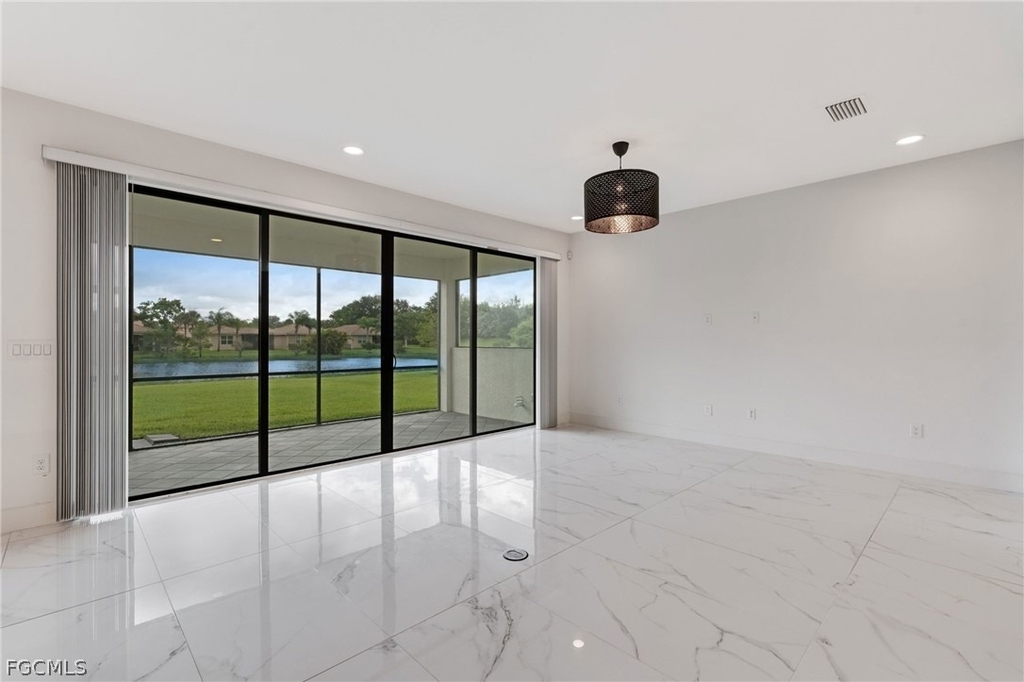 11604 Meadowrun Circle - Photo 10