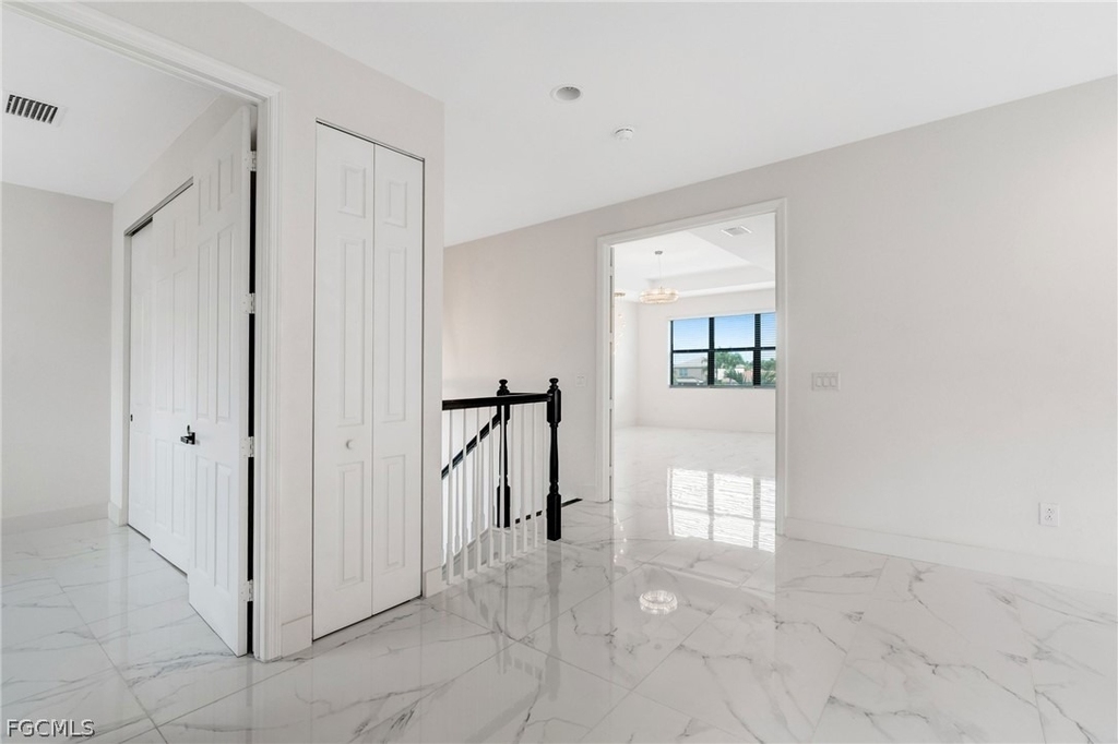 11604 Meadowrun Circle - Photo 18
