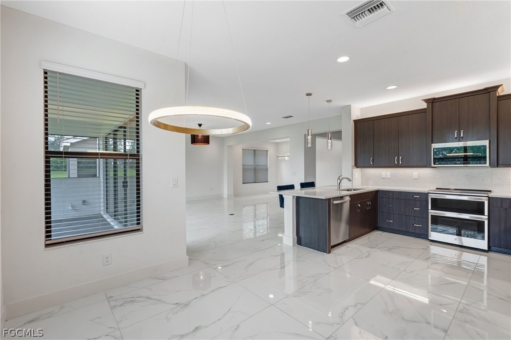 11604 Meadowrun Circle - Photo 16