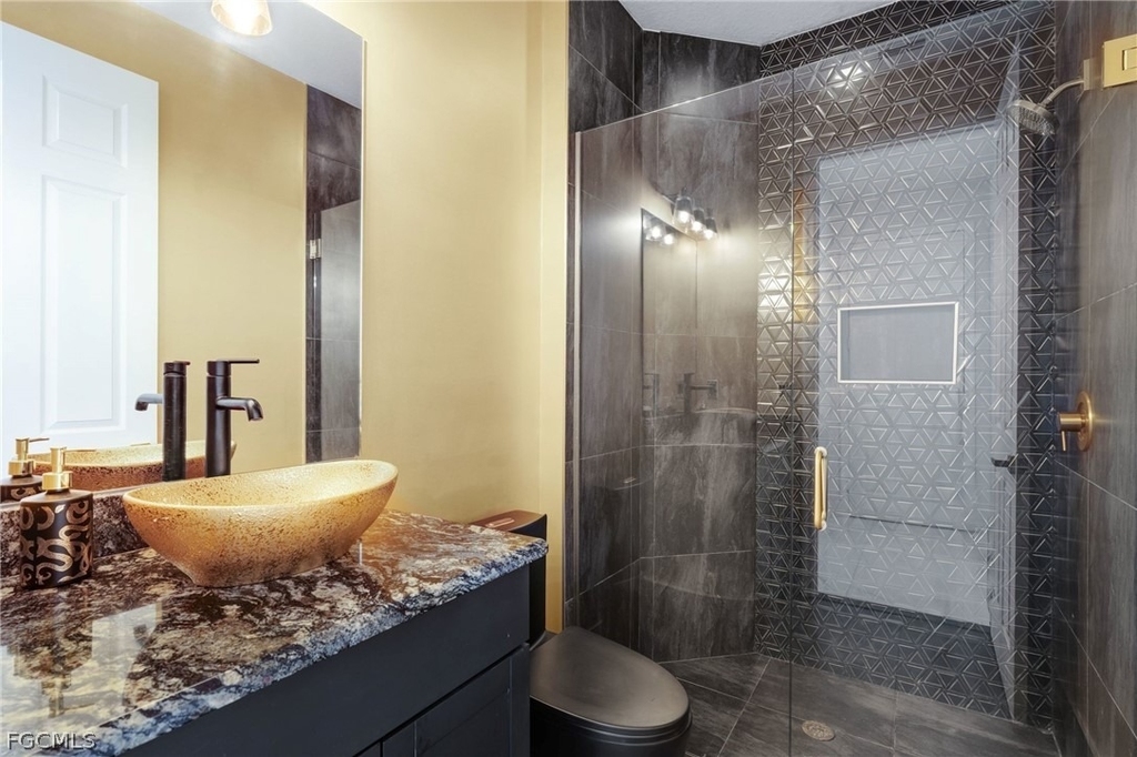 11604 Meadowrun Circle - Photo 35