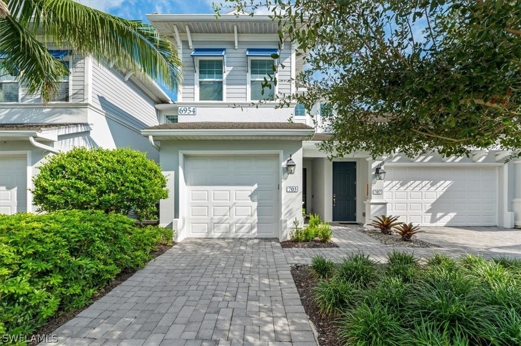 6954 Avalon Circle - Photo 11