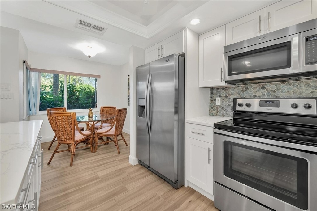 15161 Cedarwood Lane - Photo 2
