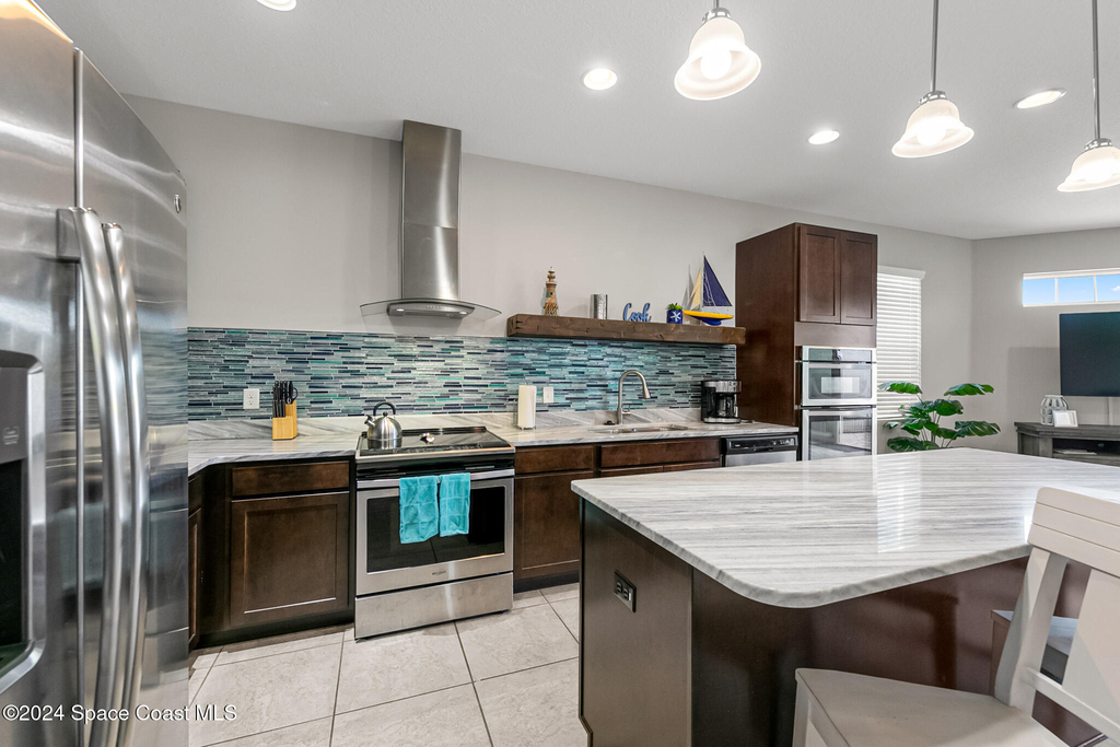 144 Mediterranean Way - Photo 3