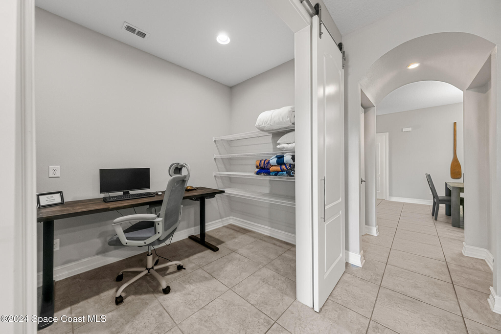 144 Mediterranean Way - Photo 10