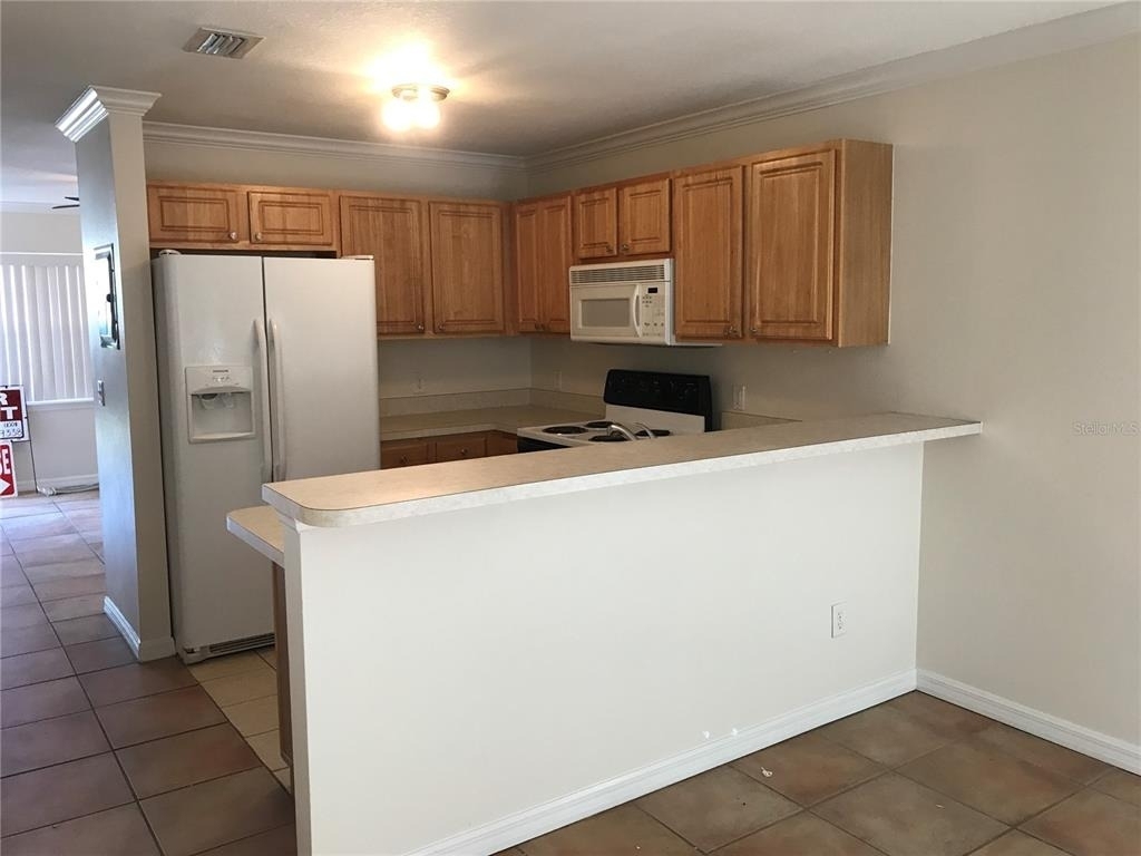 354 Cervantes Drive - Photo 4