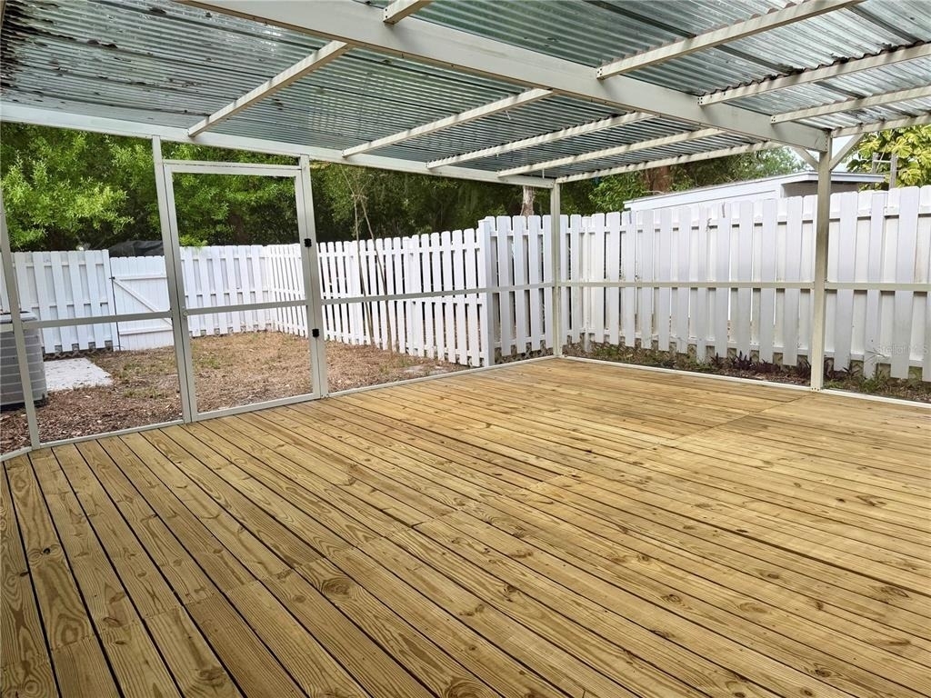 2419 Wells Avenue - Photo 6