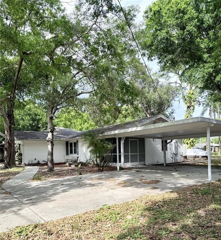 2419 Wells Avenue - Photo 0