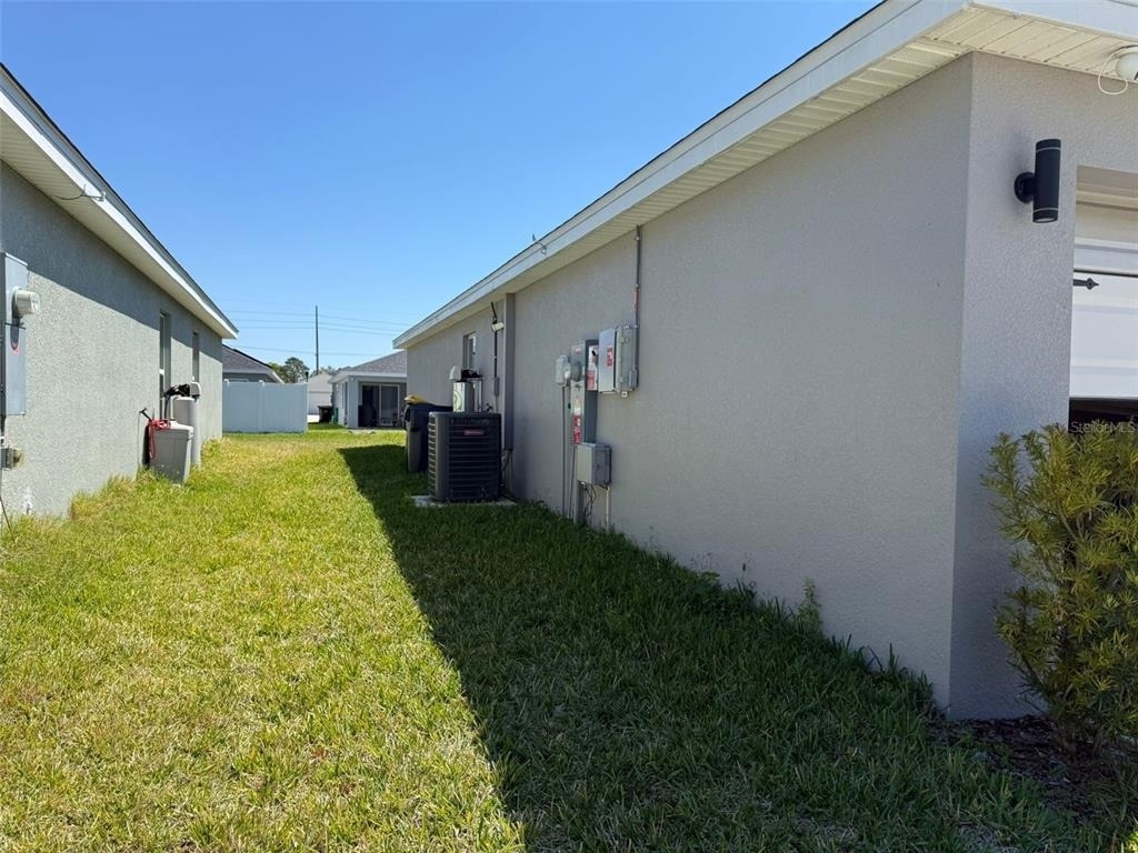1046 Tropea Lane - Photo 4