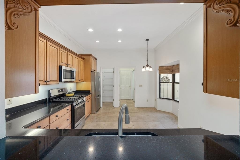 1906 Se Clatterbridge Road Se - Photo 8