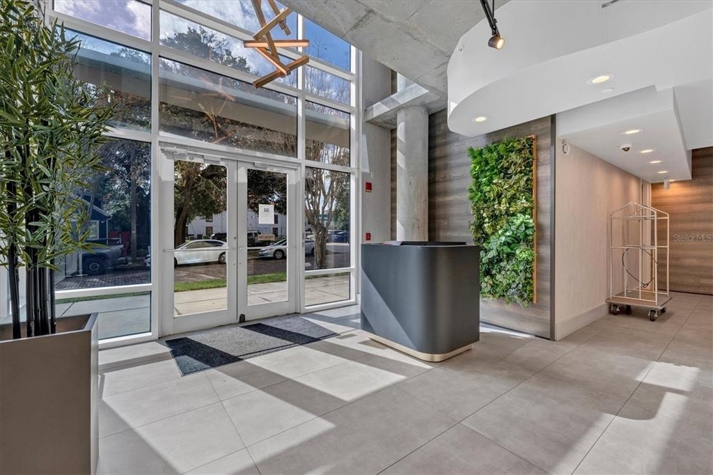 525 E Jackson Street - Photo 51