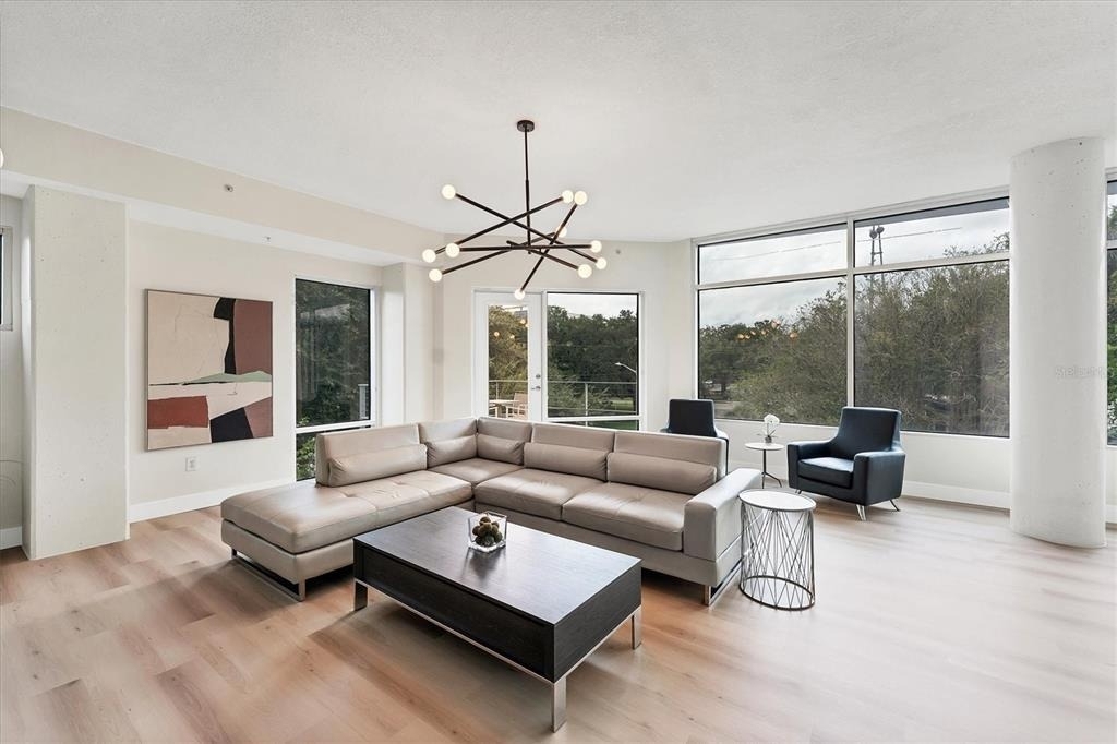 525 E Jackson Street - Photo 11
