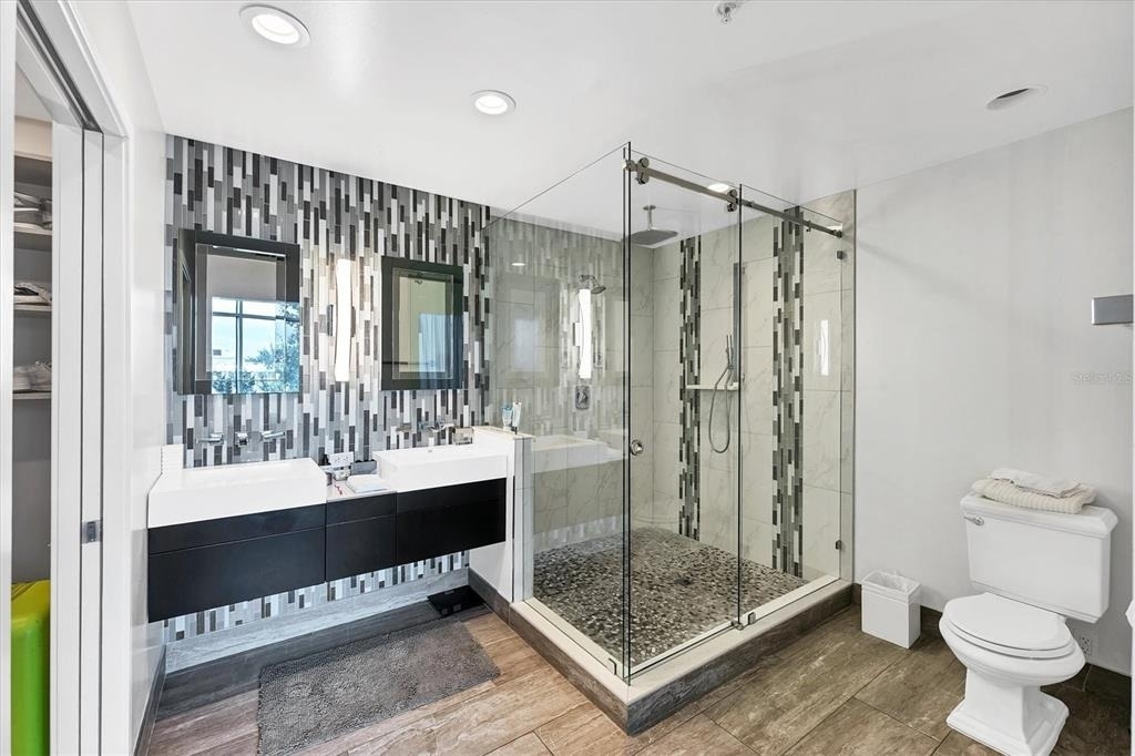 525 E Jackson Street - Photo 21