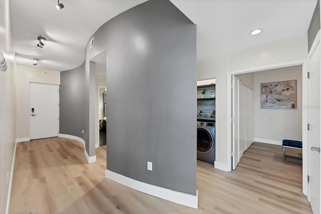 525 E Jackson Street - Photo 32