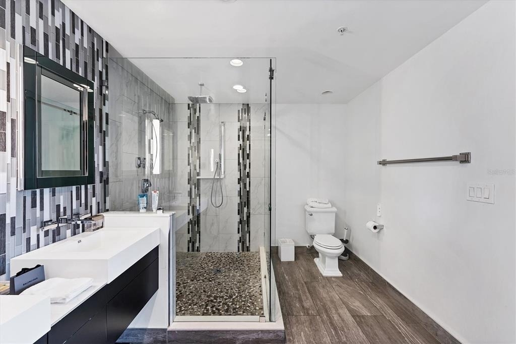525 E Jackson Street - Photo 22