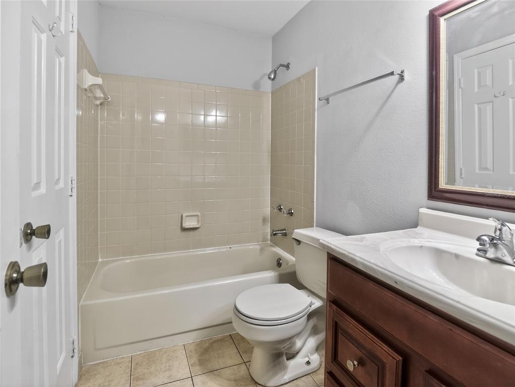 682 Youngstown Parkway - Photo 18