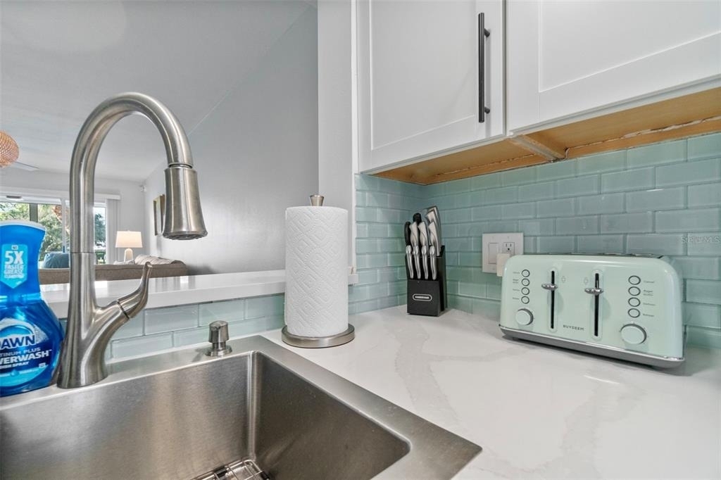 433 Cerromar Lane - Photo 7