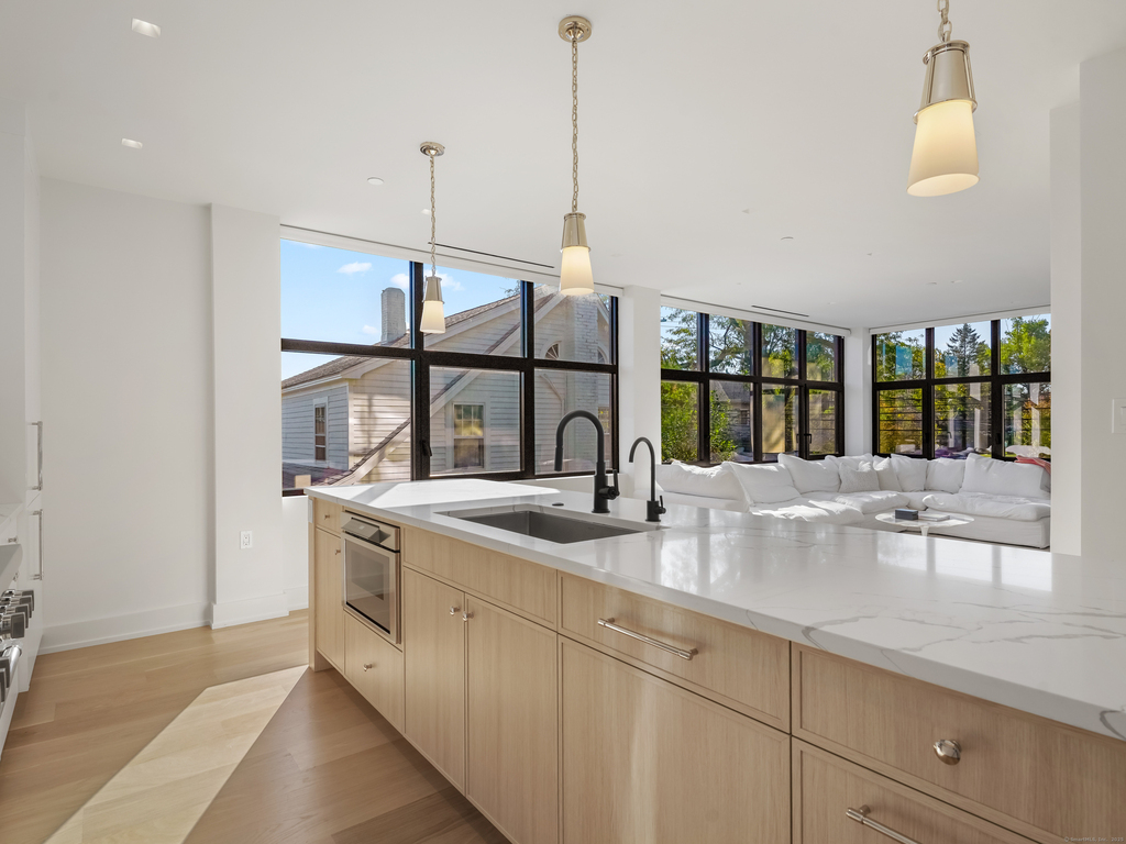 116 Sherman Street - Photo 5