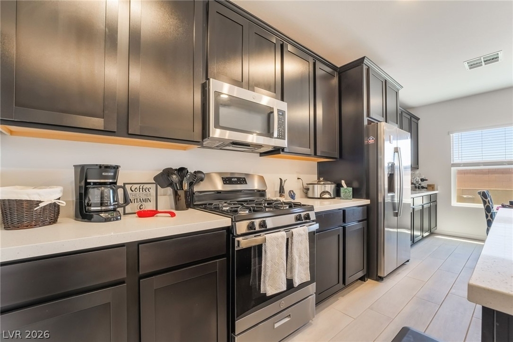 292 Whitney Crest Street - Photo 16