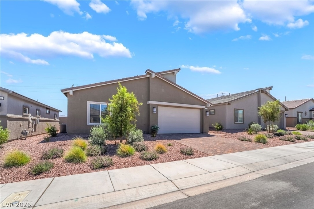 292 Whitney Crest Street - Photo 1