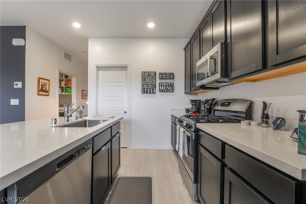 292 Whitney Crest Street - Photo 17