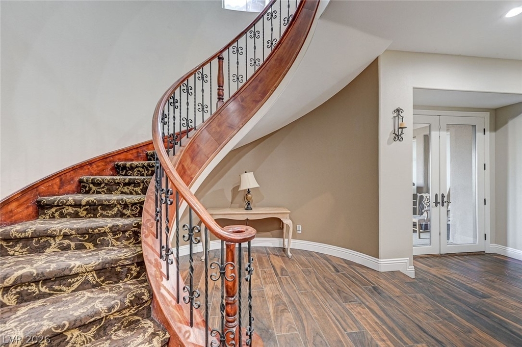8490 Via De Bellasidra Court - Photo 6