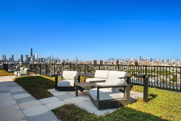 1057 Atlantic Avenue - Photo 10