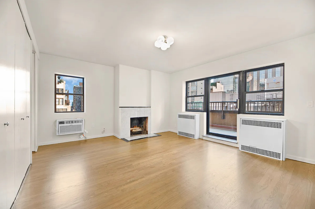 Madison Avenue and 30th Street - Photo 0