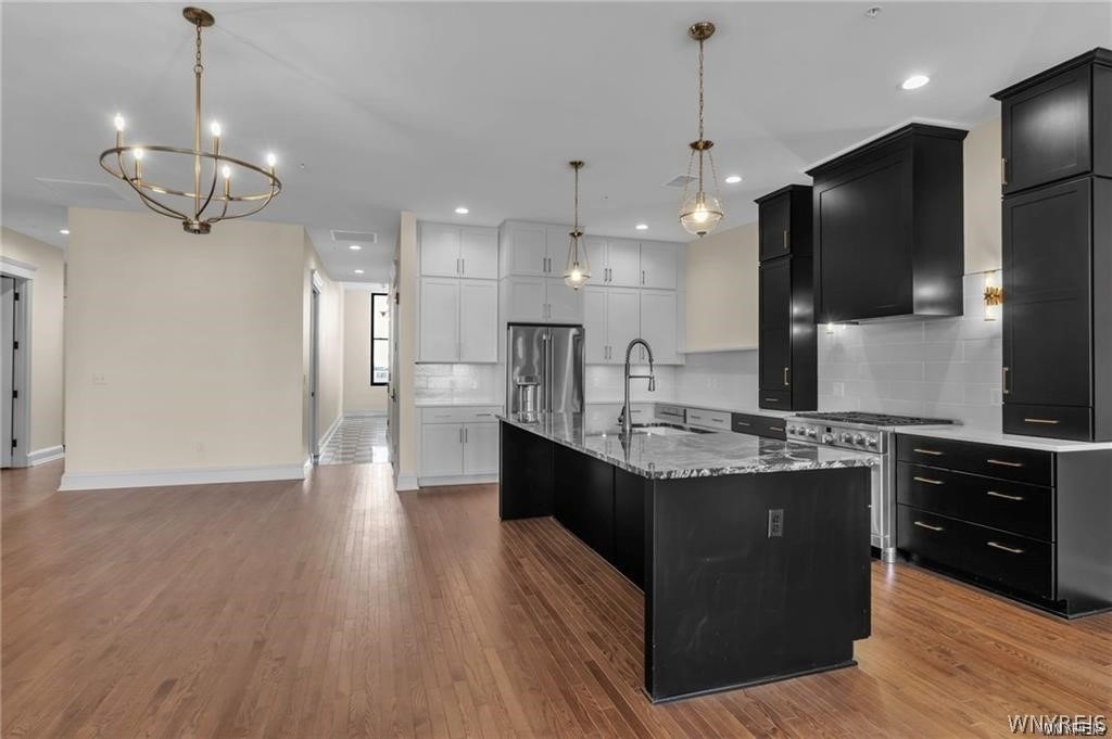 674 Main Street - Photo 12