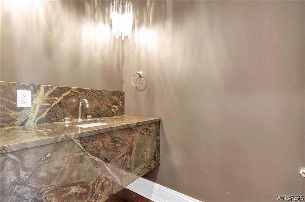 674 Main Street - Photo 24