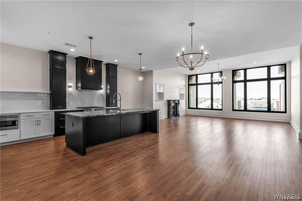 674 Main Street - Photo 9