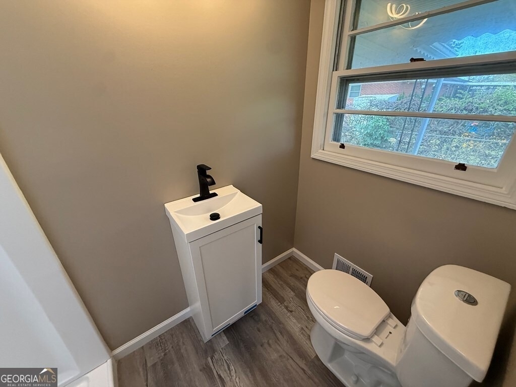 412 Roberson Street - Photo 35