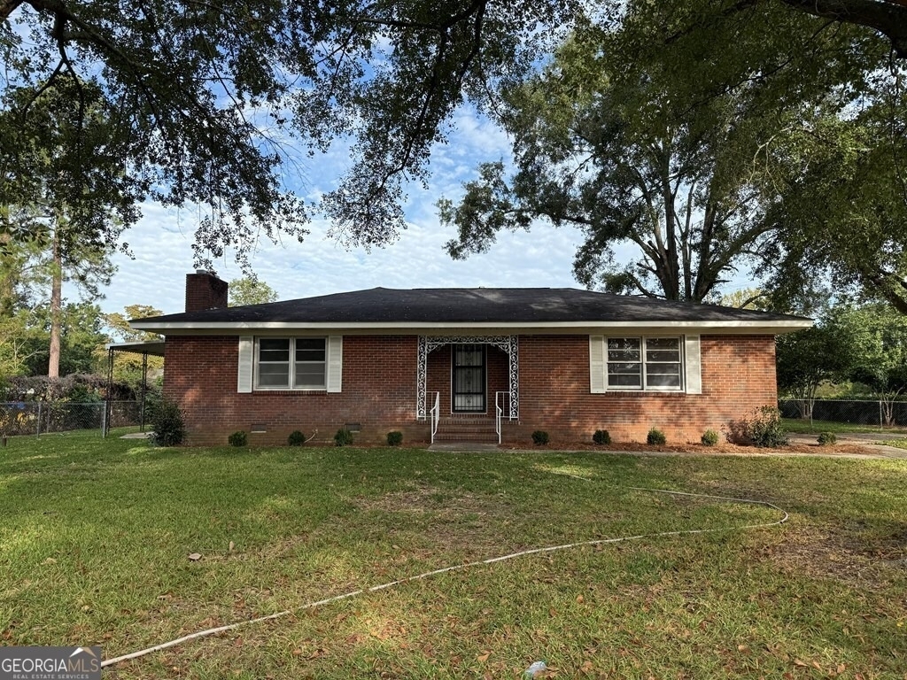 412 Roberson Street - Photo 1