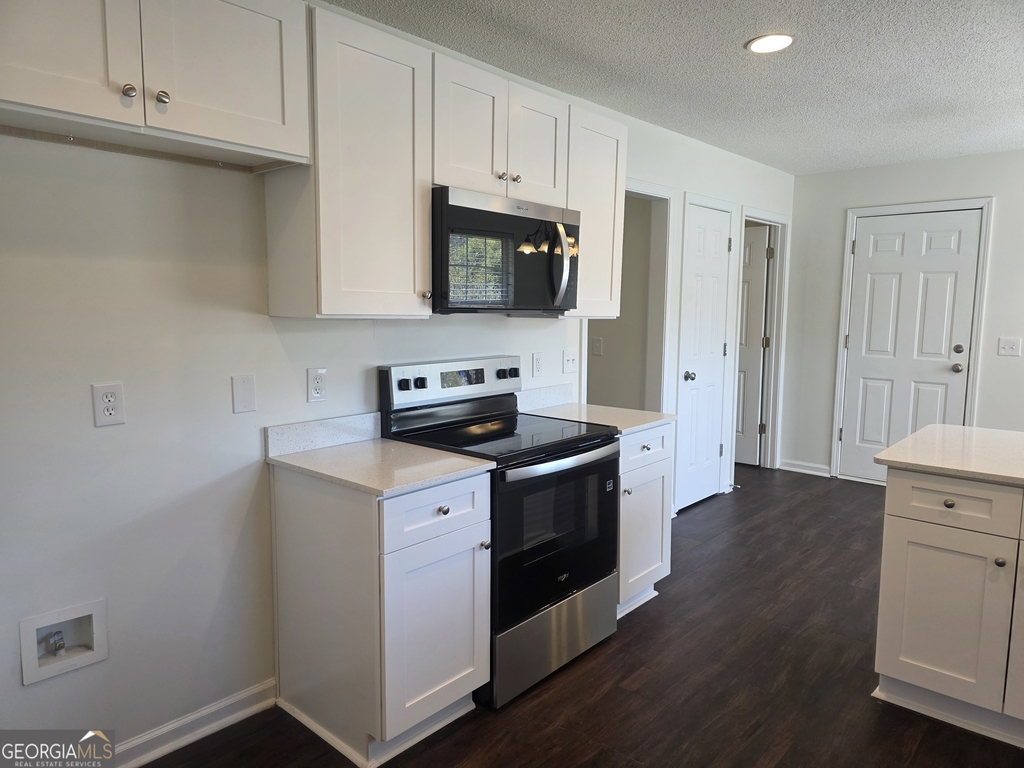 434 Roberts Way - Photo 6