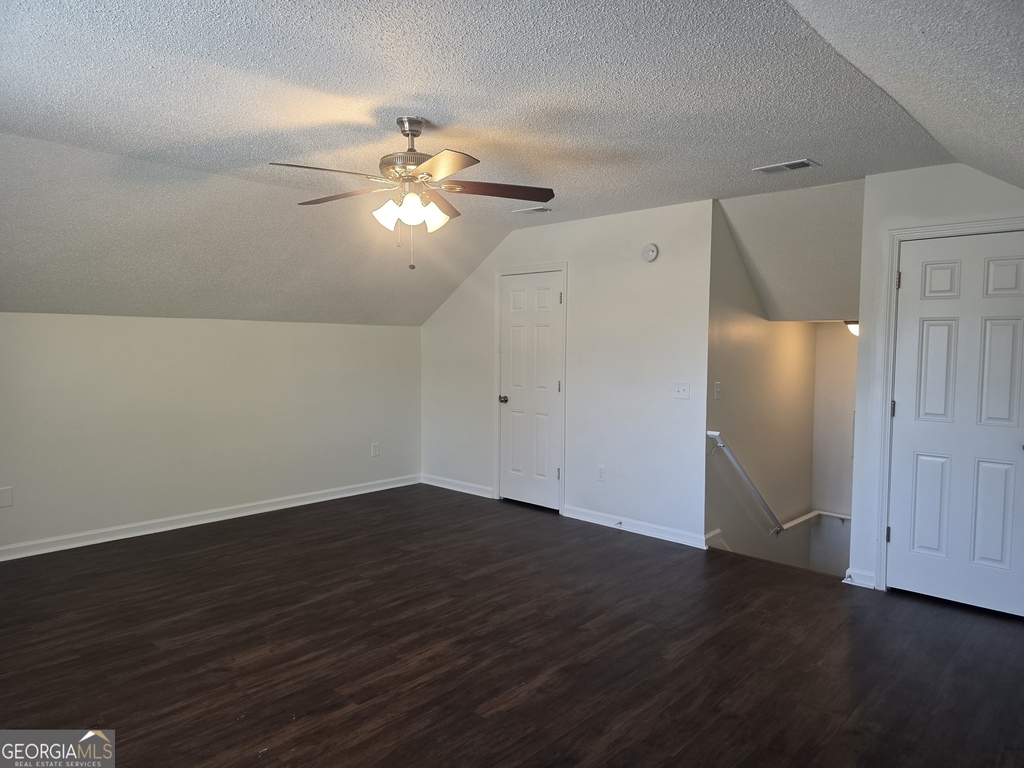 434 Roberts Way - Photo 24