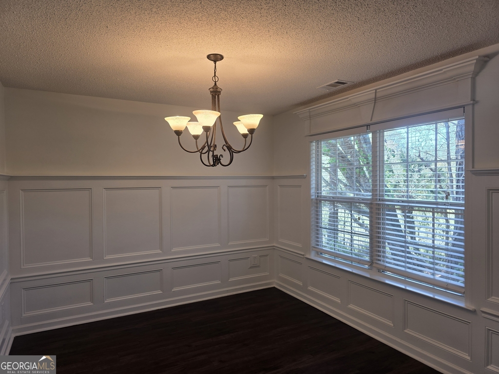 434 Roberts Way - Photo 4