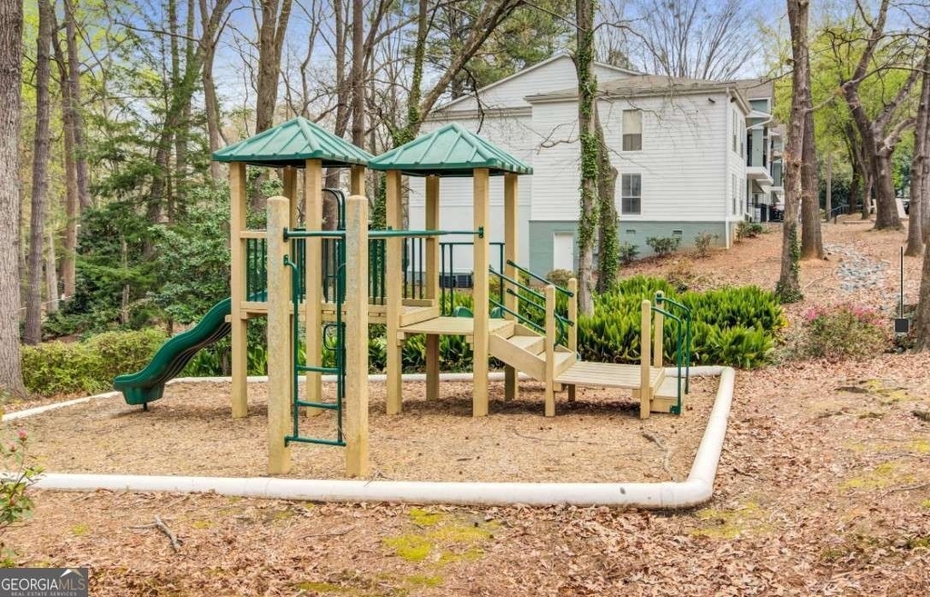 2383 Akers Mill Road - Photo 19