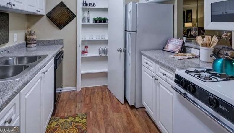2383 Akers Mill Road - Photo 24