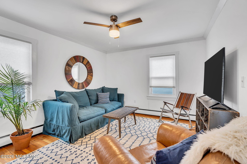 1227 Bay Avenue - Photo 11