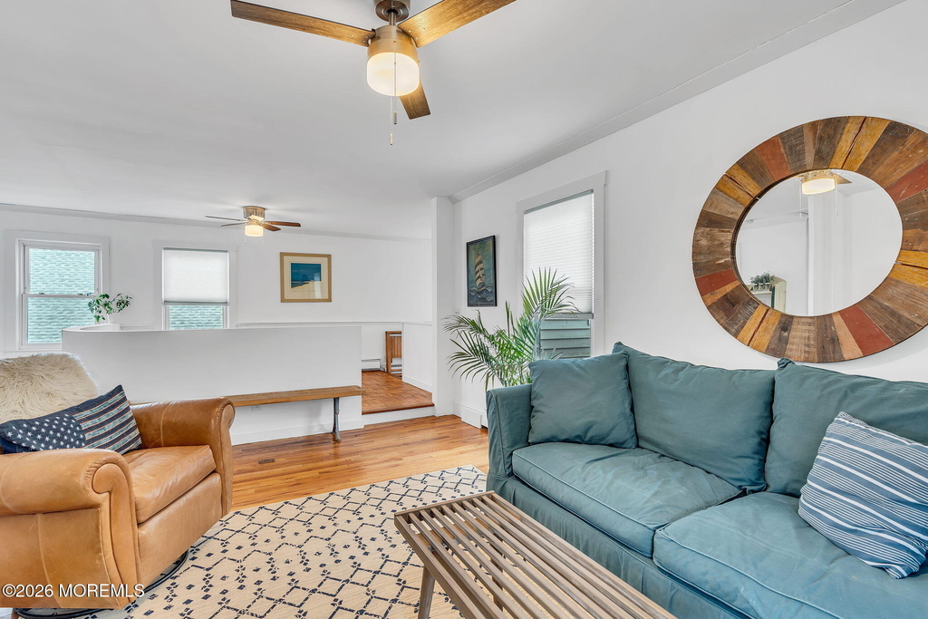 1227 Bay Avenue - Photo 9