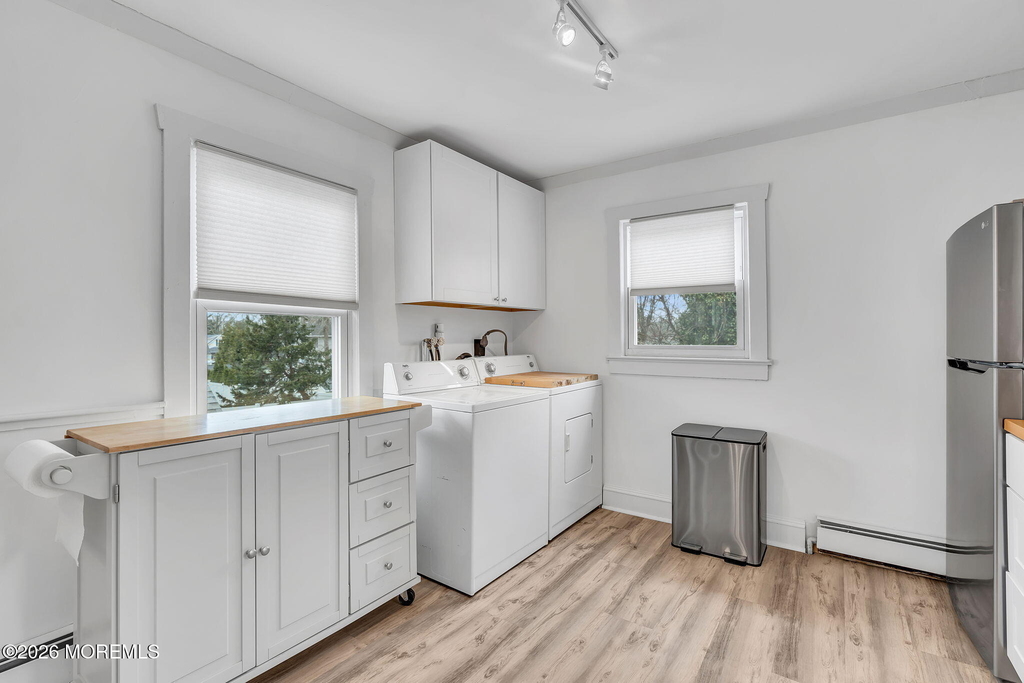 1227 Bay Avenue - Photo 5