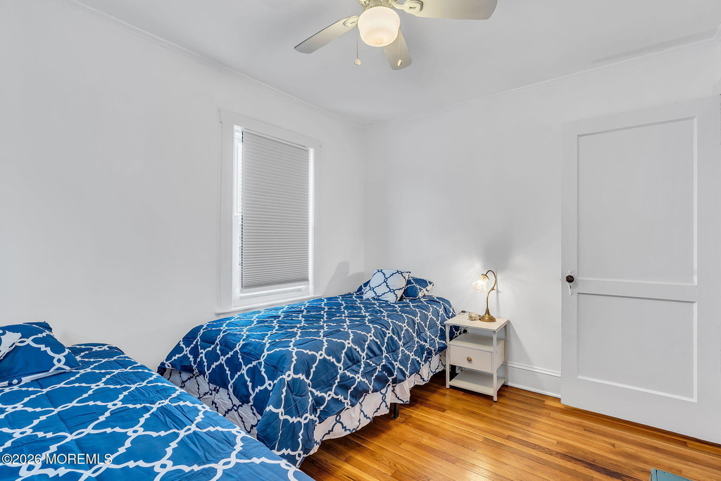 1227 Bay Avenue - Photo 17