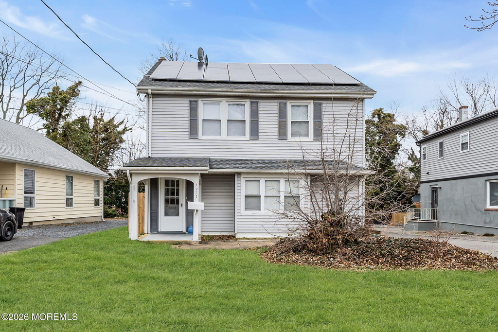 1227 Bay Avenue - Photo 1