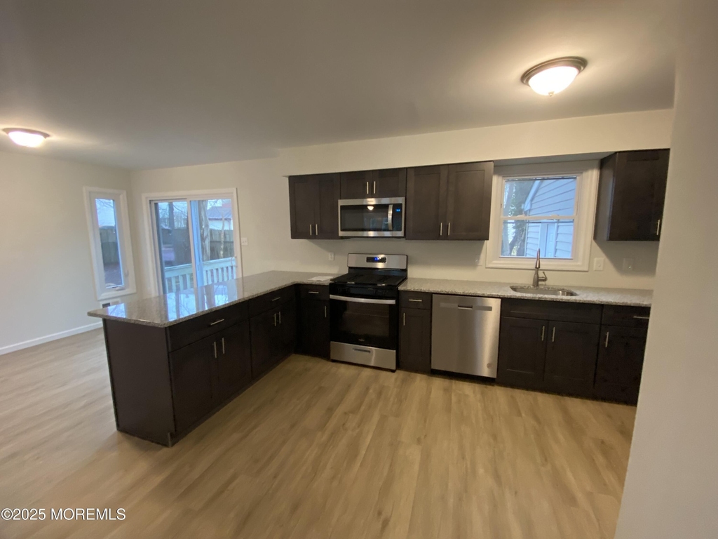 12a Diamond Drive - Photo 0
